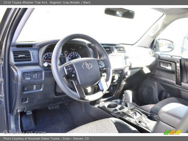 Magnetic Gray Metallic / Black 2016 Toyota 4Runner Trail 4x4