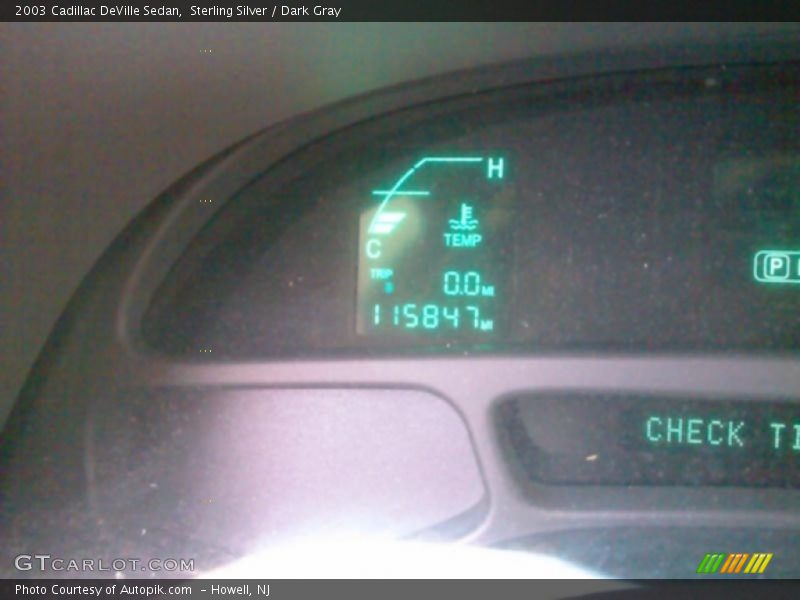 Sterling Silver / Dark Gray 2003 Cadillac DeVille Sedan