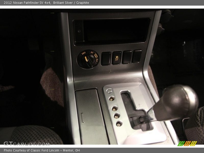 Brilliant Silver / Graphite 2012 Nissan Pathfinder SV 4x4