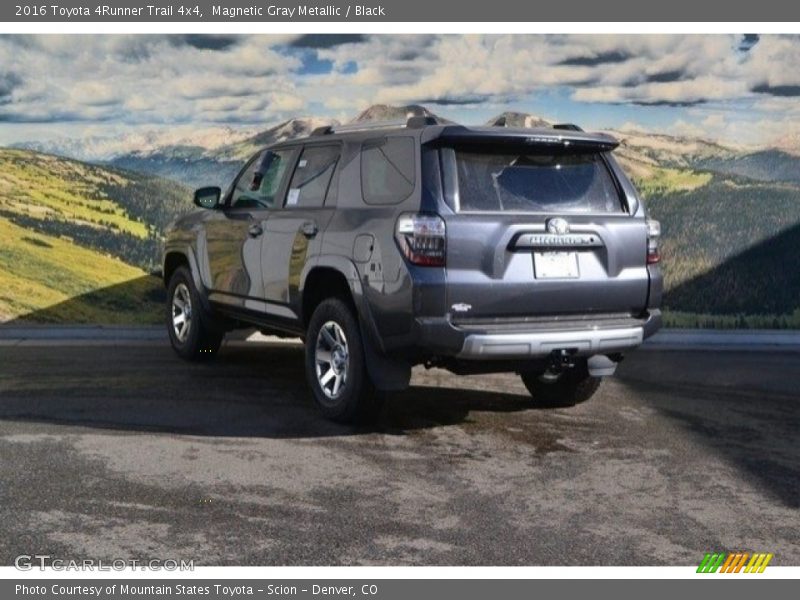 Magnetic Gray Metallic / Black 2016 Toyota 4Runner Trail 4x4