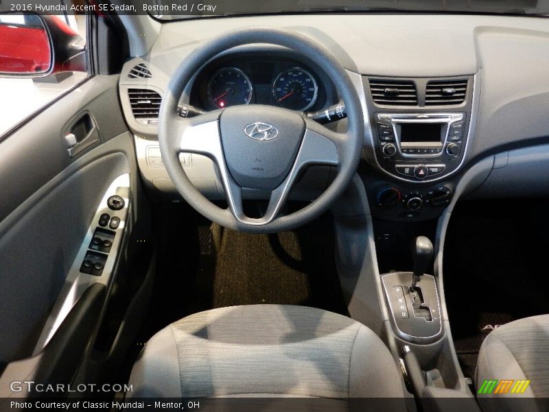Boston Red / Gray 2016 Hyundai Accent SE Sedan