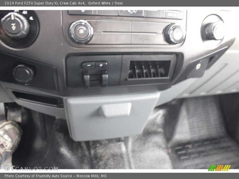 Oxford White / Steel 2014 Ford F250 Super Duty XL Crew Cab 4x4