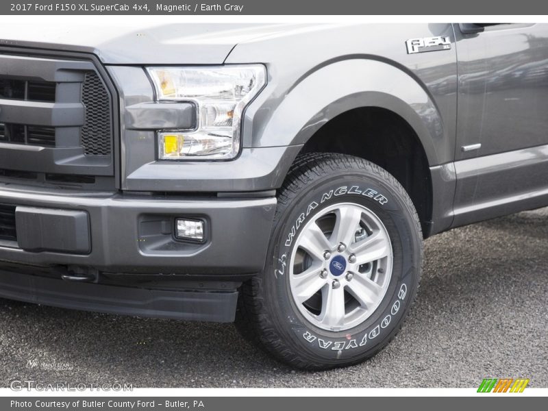 Magnetic / Earth Gray 2017 Ford F150 XL SuperCab 4x4