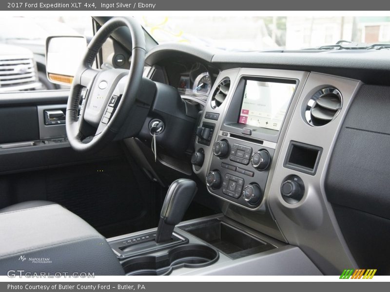 Ingot Silver / Ebony 2017 Ford Expedition XLT 4x4