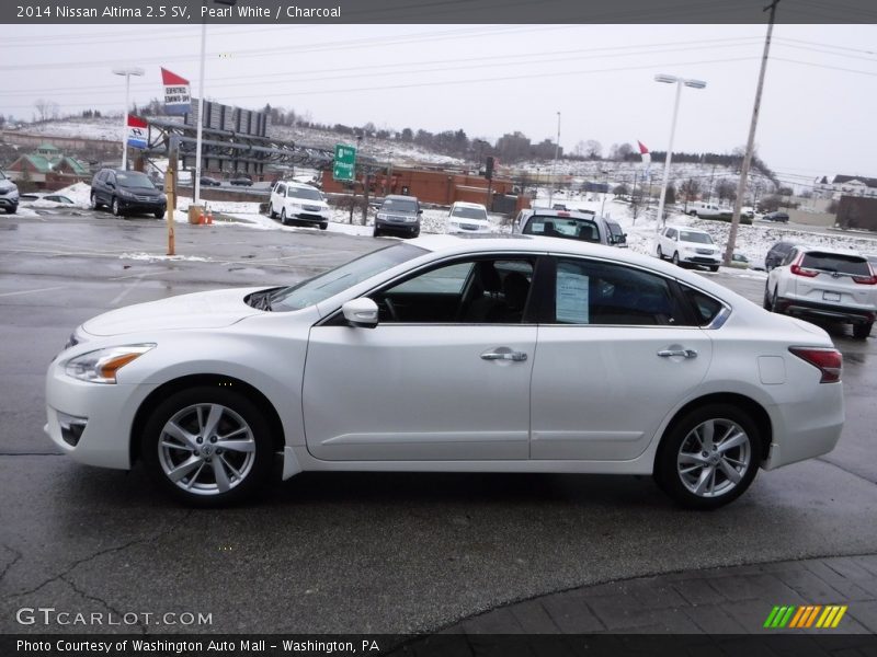 Pearl White / Charcoal 2014 Nissan Altima 2.5 SV