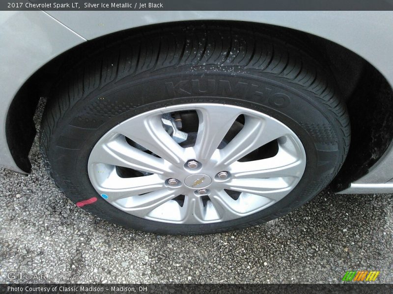 Silver Ice Metallic / Jet Black 2017 Chevrolet Spark LT
