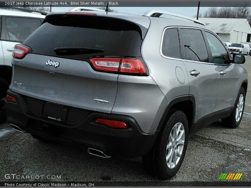 Billet Silver Metallic / Black 2017 Jeep Cherokee Latitude 4x4