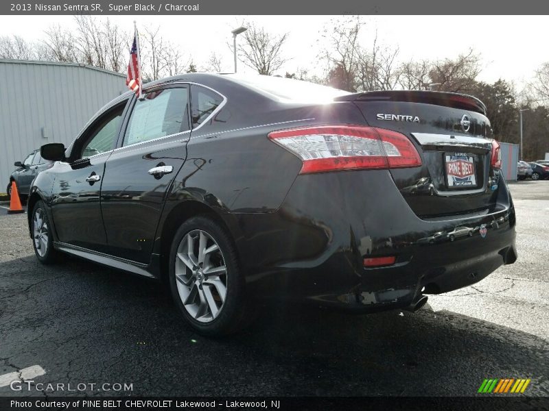 Super Black / Charcoal 2013 Nissan Sentra SR