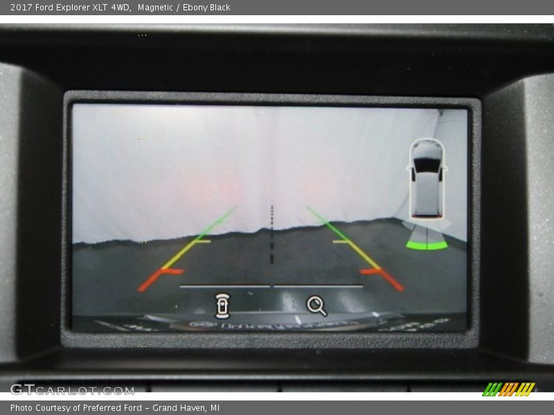 Magnetic / Ebony Black 2017 Ford Explorer XLT 4WD