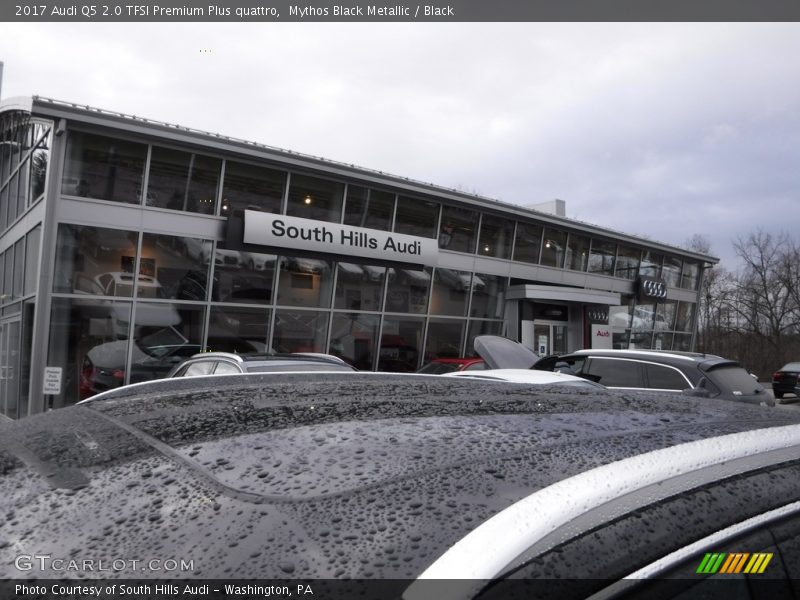 Mythos Black Metallic / Black 2017 Audi Q5 2.0 TFSI Premium Plus quattro