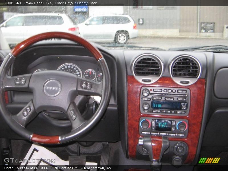 Black Onyx / Ebony Black 2006 GMC Envoy Denali 4x4