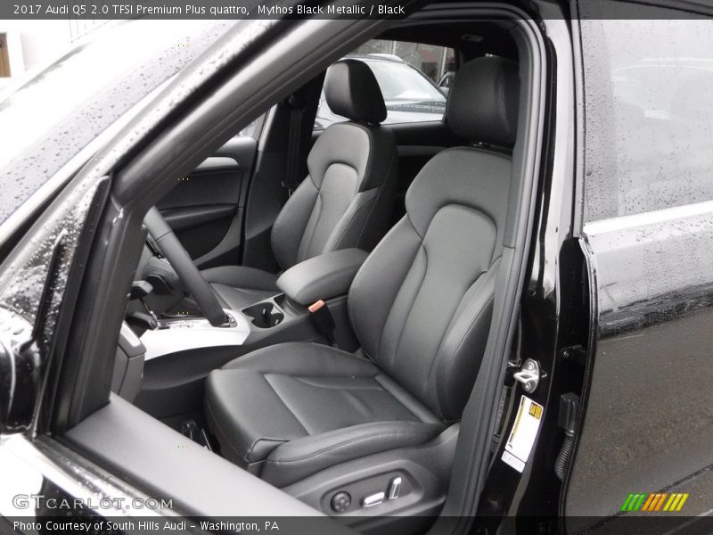 Mythos Black Metallic / Black 2017 Audi Q5 2.0 TFSI Premium Plus quattro
