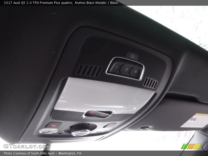 Mythos Black Metallic / Black 2017 Audi Q5 2.0 TFSI Premium Plus quattro