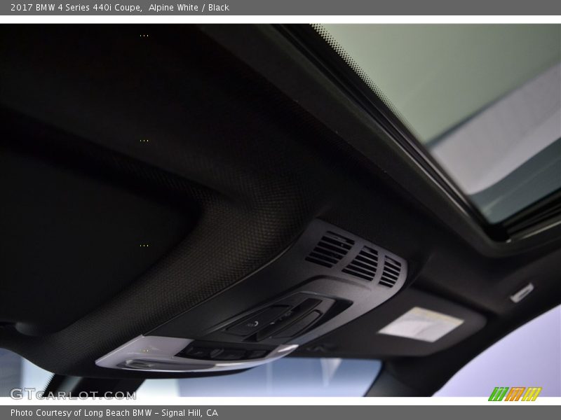 Alpine White / Black 2017 BMW 4 Series 440i Coupe