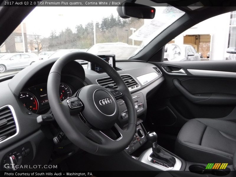 Cortina White / Black 2017 Audi Q3 2.0 TFSI Premium Plus quattro