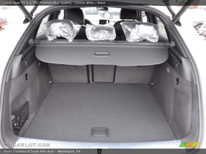  2017 Q3 2.0 TFSI Premium Plus quattro Trunk