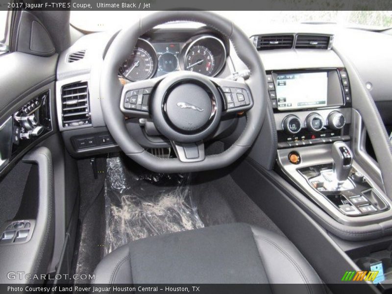 Ultimate Black / Jet 2017 Jaguar F-TYPE S Coupe