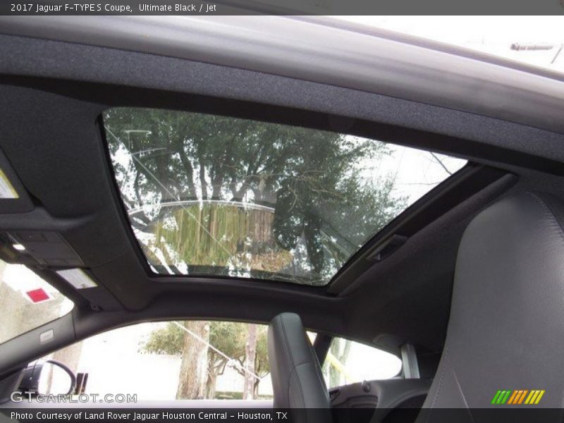 Ultimate Black / Jet 2017 Jaguar F-TYPE S Coupe