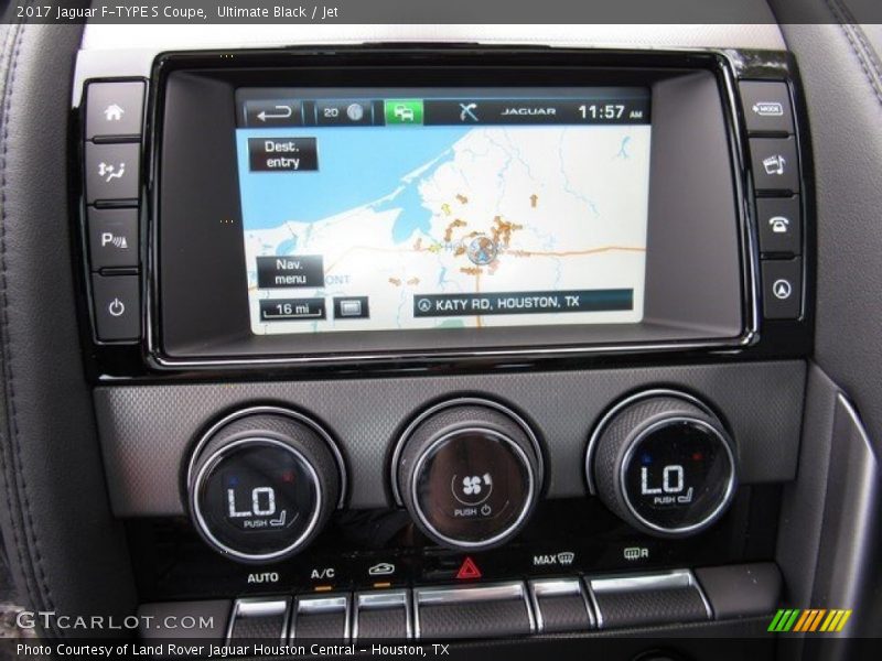 Controls of 2017 F-TYPE S Coupe