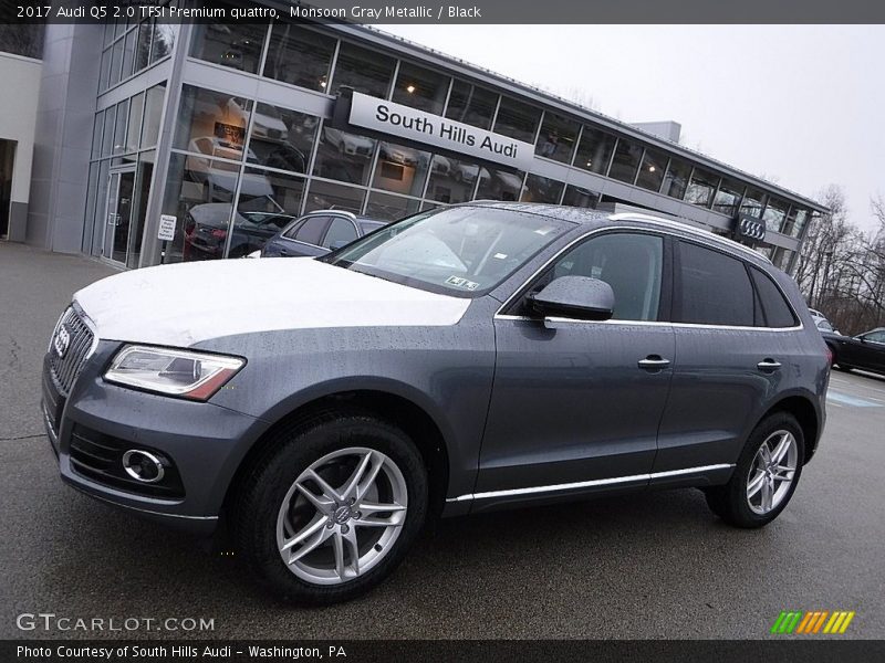 Monsoon Gray Metallic / Black 2017 Audi Q5 2.0 TFSI Premium quattro