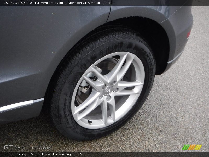 Monsoon Gray Metallic / Black 2017 Audi Q5 2.0 TFSI Premium quattro