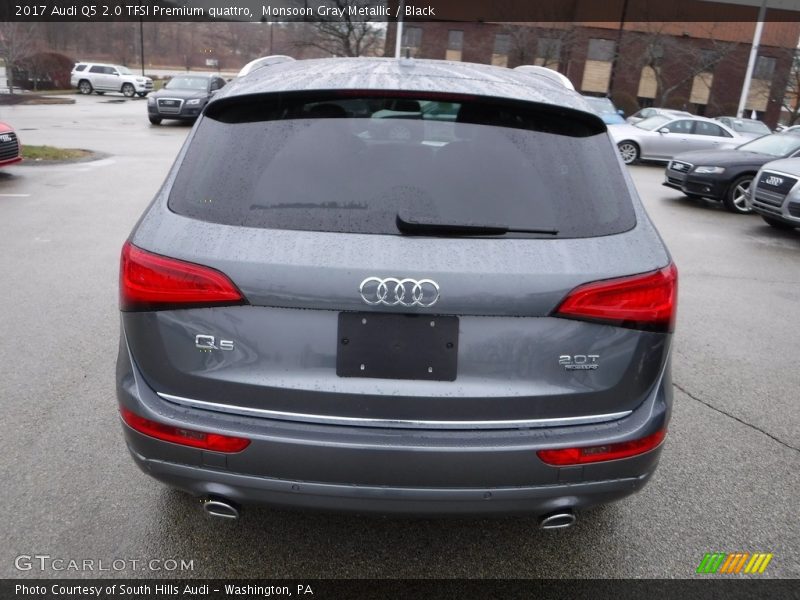 Monsoon Gray Metallic / Black 2017 Audi Q5 2.0 TFSI Premium quattro