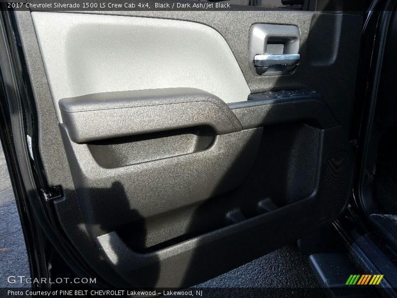 Black / Dark Ash/Jet Black 2017 Chevrolet Silverado 1500 LS Crew Cab 4x4