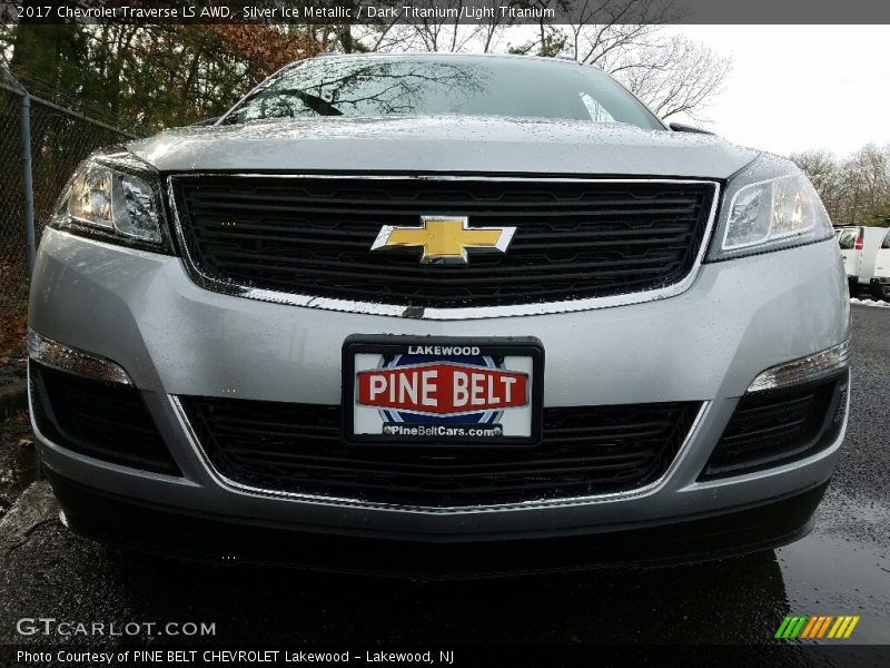 Silver Ice Metallic / Dark Titanium/Light Titanium 2017 Chevrolet Traverse LS AWD