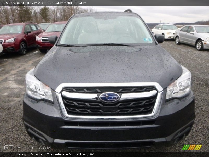 Dark Gray Metallic / Gray 2017 Subaru Forester 2.5i