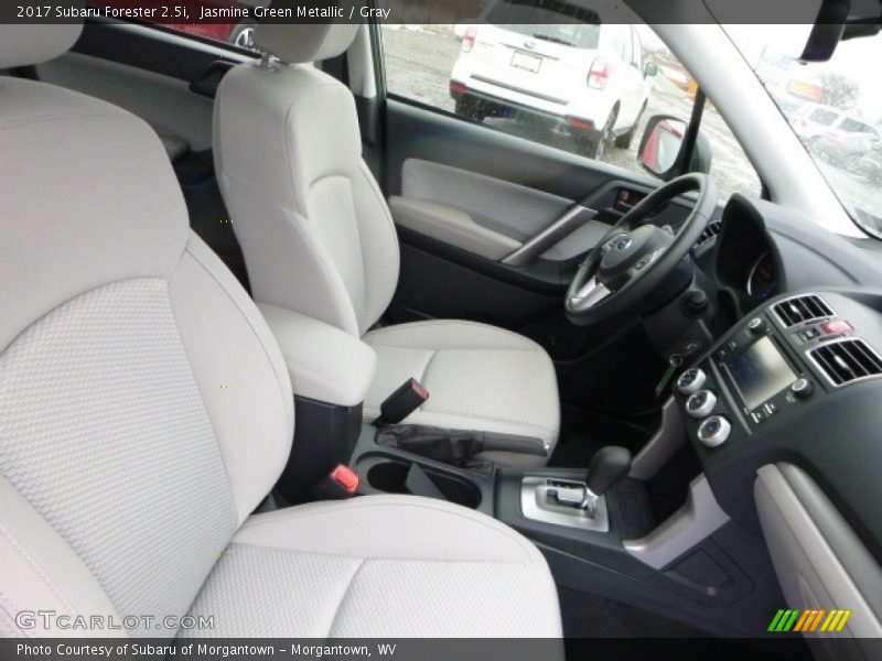 Jasmine Green Metallic / Gray 2017 Subaru Forester 2.5i