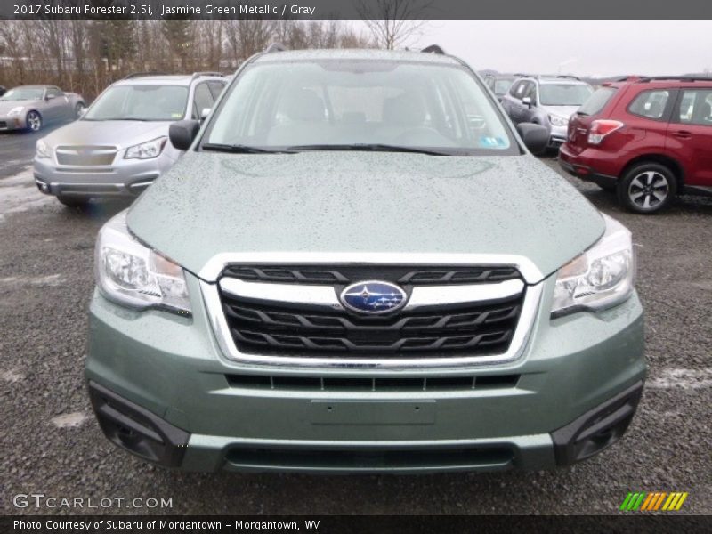 Jasmine Green Metallic / Gray 2017 Subaru Forester 2.5i