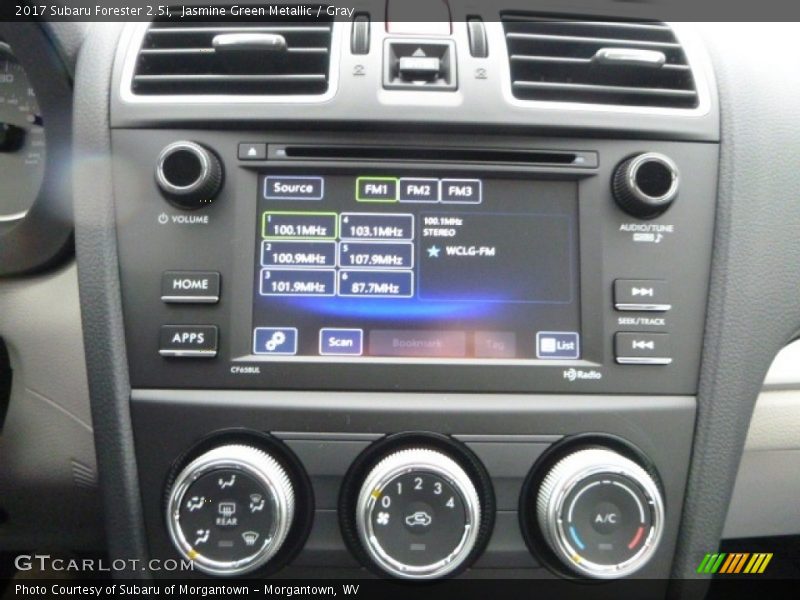 Jasmine Green Metallic / Gray 2017 Subaru Forester 2.5i