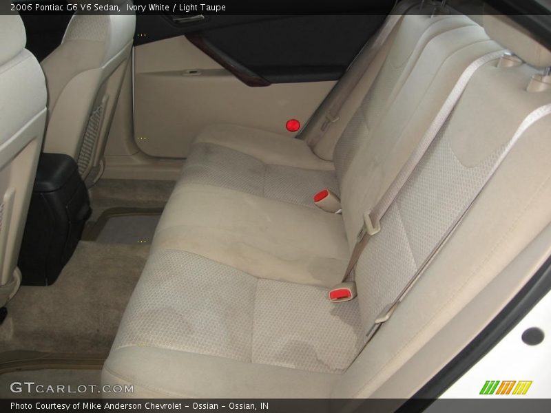 Ivory White / Light Taupe 2006 Pontiac G6 V6 Sedan