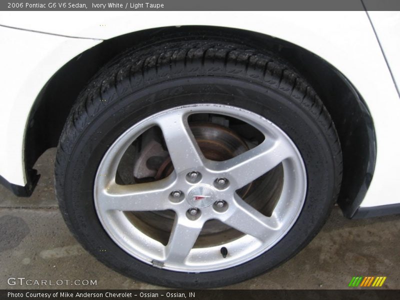 Ivory White / Light Taupe 2006 Pontiac G6 V6 Sedan