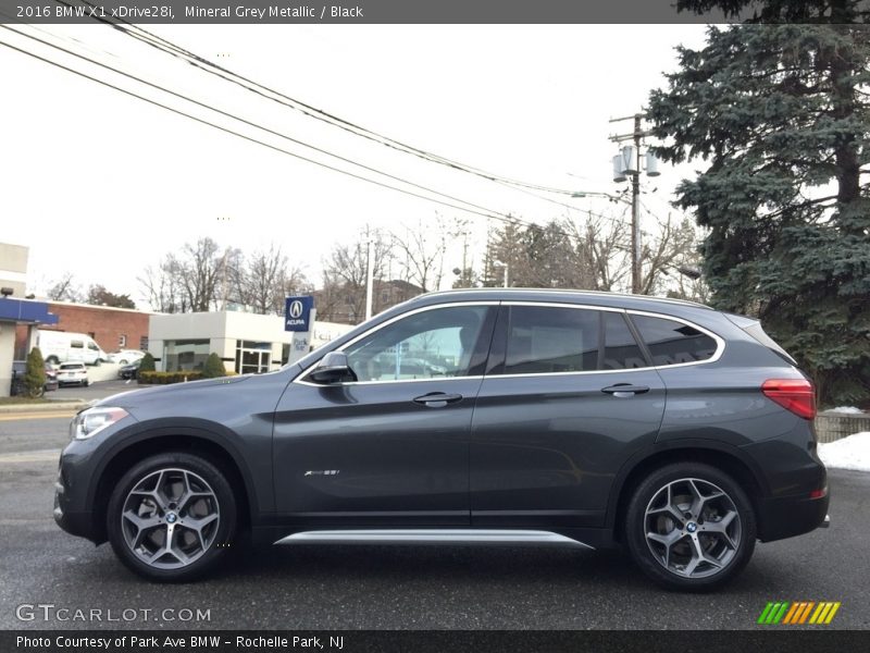 Mineral Grey Metallic / Black 2016 BMW X1 xDrive28i