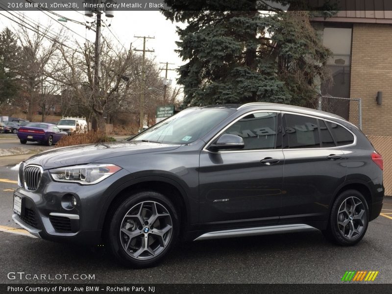 Mineral Grey Metallic / Black 2016 BMW X1 xDrive28i