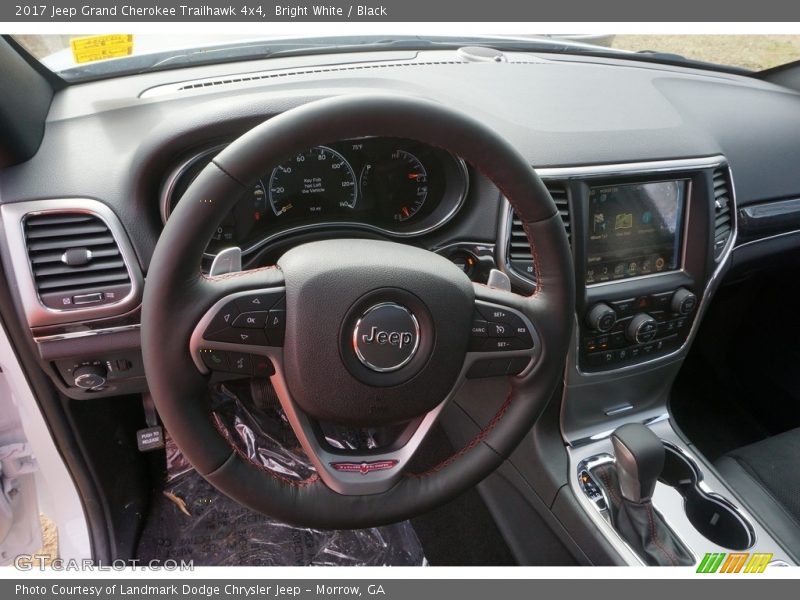 Bright White / Black 2017 Jeep Grand Cherokee Trailhawk 4x4