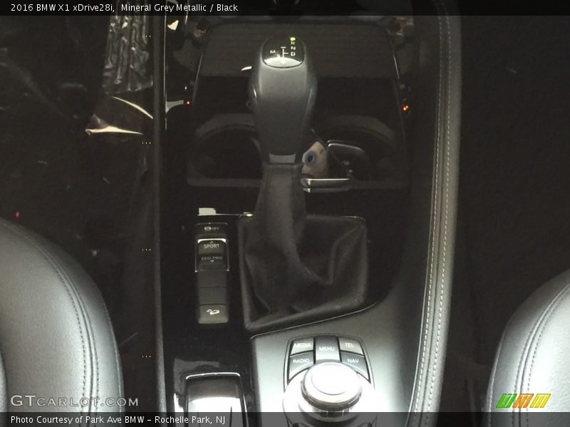 Mineral Grey Metallic / Black 2016 BMW X1 xDrive28i