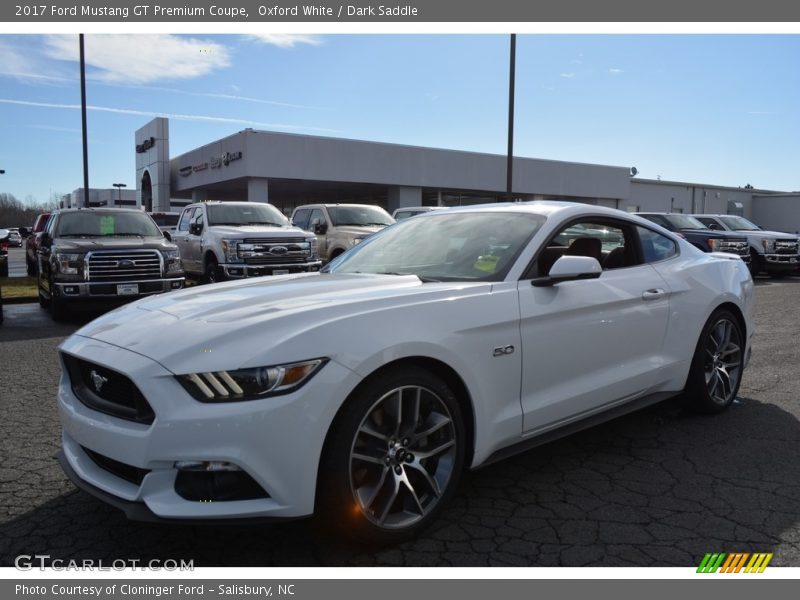 Oxford White / Dark Saddle 2017 Ford Mustang GT Premium Coupe