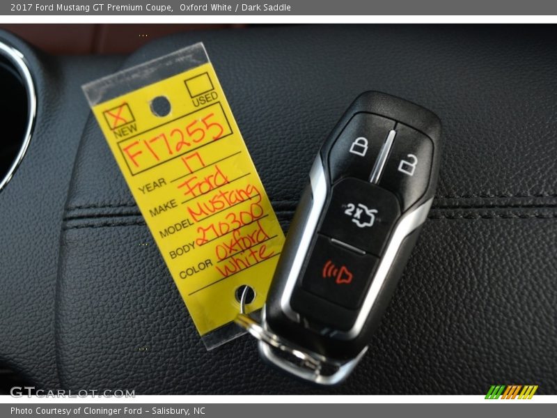 Keys of 2017 Mustang GT Premium Coupe