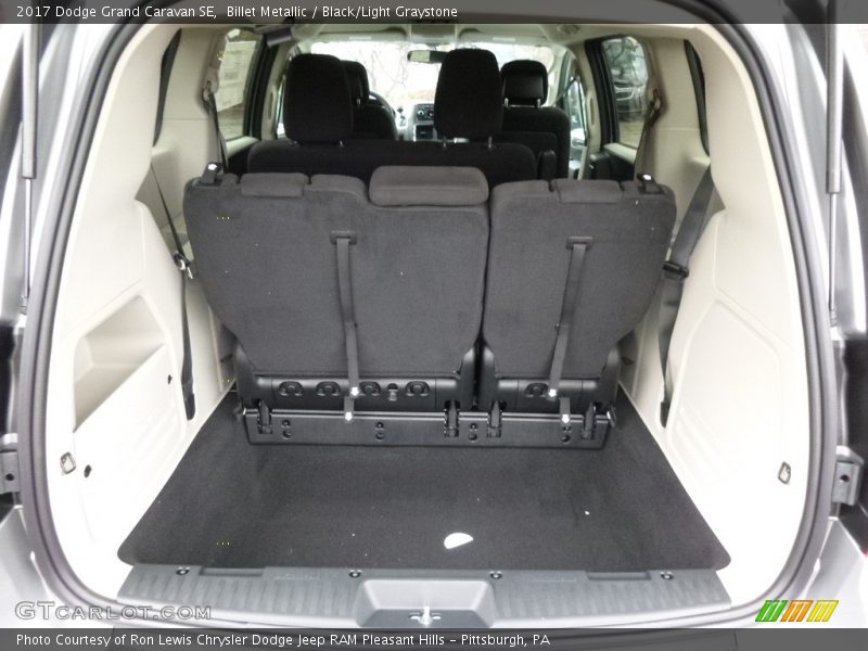 Billet Metallic / Black/Light Graystone 2017 Dodge Grand Caravan SE