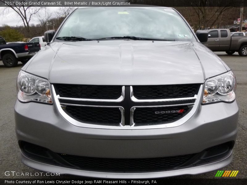 Billet Metallic / Black/Light Graystone 2017 Dodge Grand Caravan SE