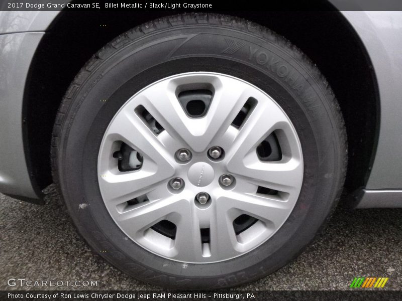 Billet Metallic / Black/Light Graystone 2017 Dodge Grand Caravan SE