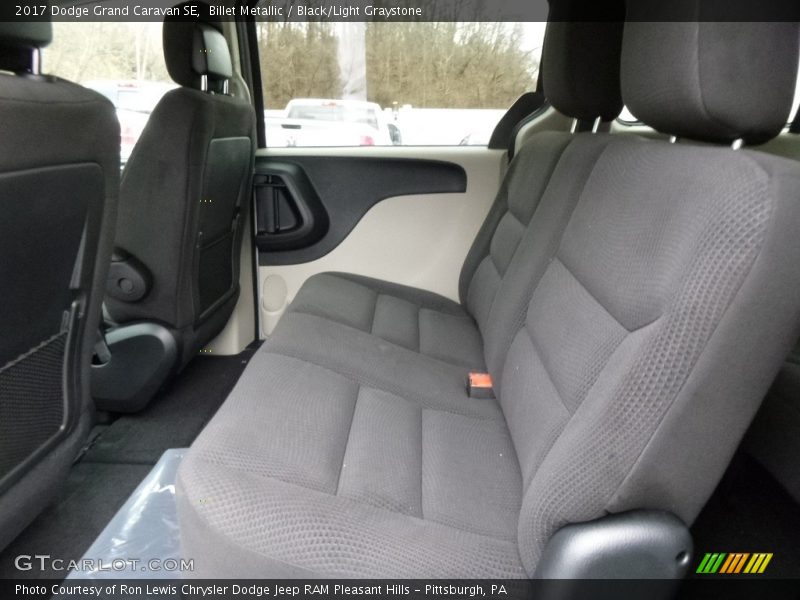 Billet Metallic / Black/Light Graystone 2017 Dodge Grand Caravan SE