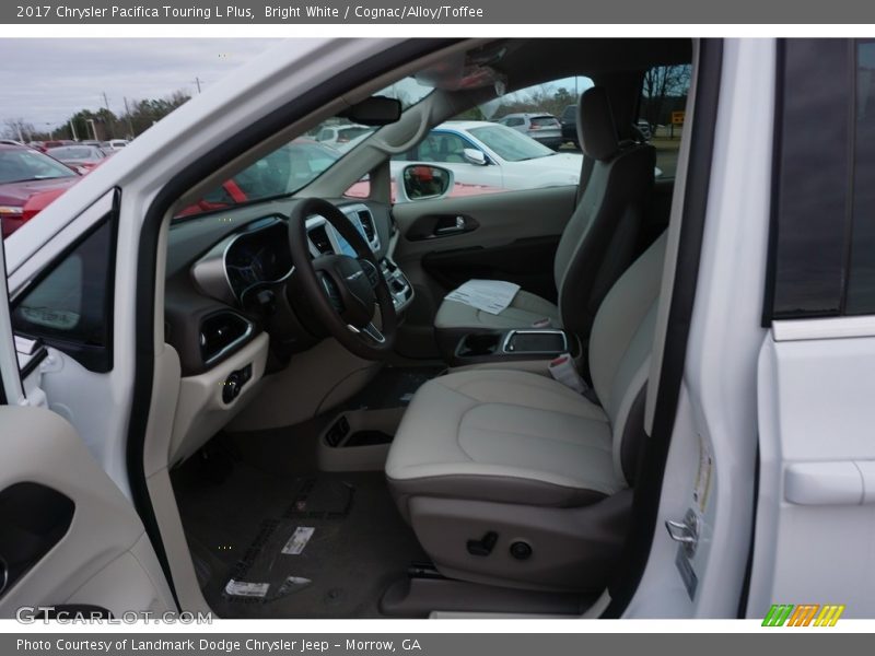 Bright White / Cognac/Alloy/Toffee 2017 Chrysler Pacifica Touring L Plus