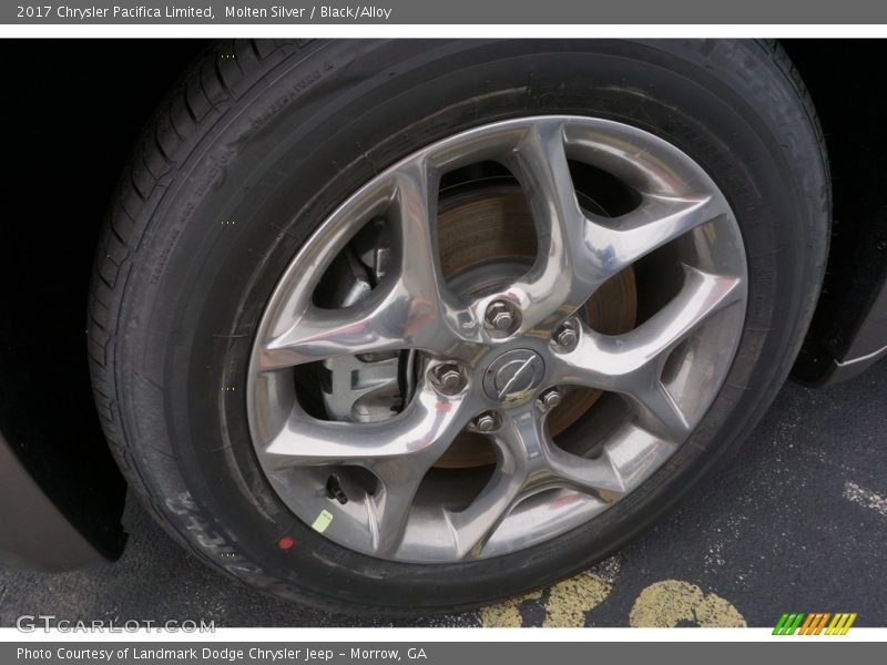Molten Silver / Black/Alloy 2017 Chrysler Pacifica Limited