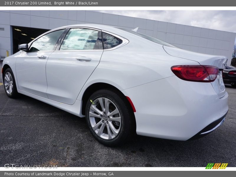 Bright White / Black/Linen 2017 Chrysler 200 Limited