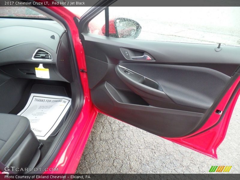 Red Hot / Jet Black 2017 Chevrolet Cruze LT