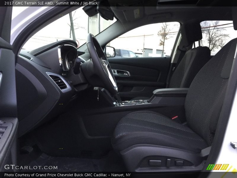 Summit White / Jet Black 2017 GMC Terrain SLE AWD