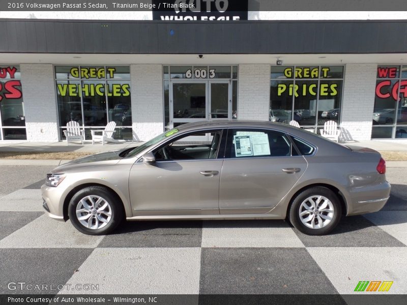 Titanium Beige / Titan Black 2016 Volkswagen Passat S Sedan